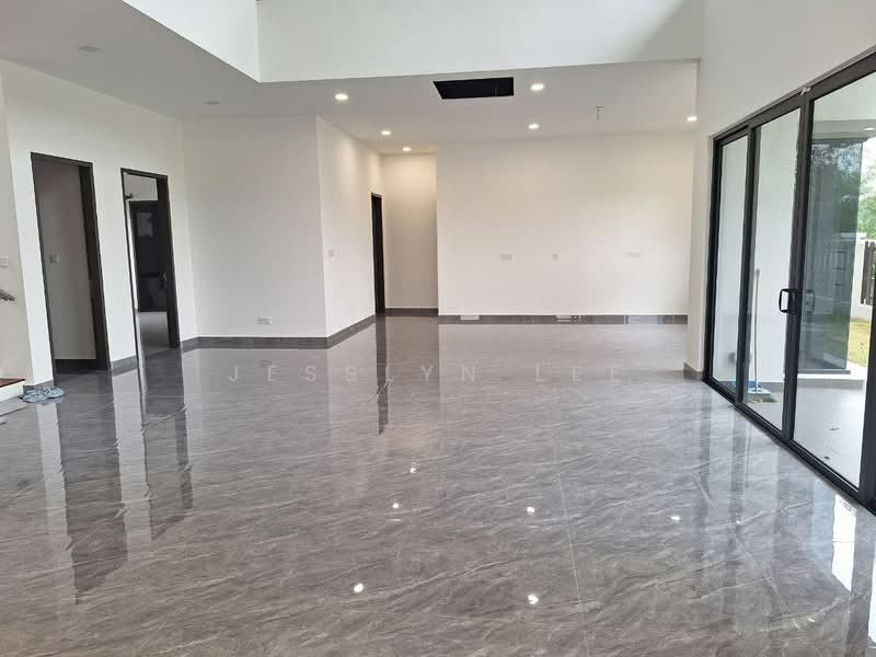 Rumah Banglo untuk Dijual di Setia Ecohill (Semenyih) - Jesslyn Lee - Living Room - PropertyGuru.com.my