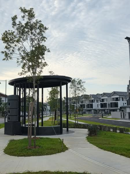 Rumah Berkembar untuk Dijual di Bandar Kinrara Seksyen 8 (Bandar Kinrara) - Steve Wong - PropertyGuru.com.my