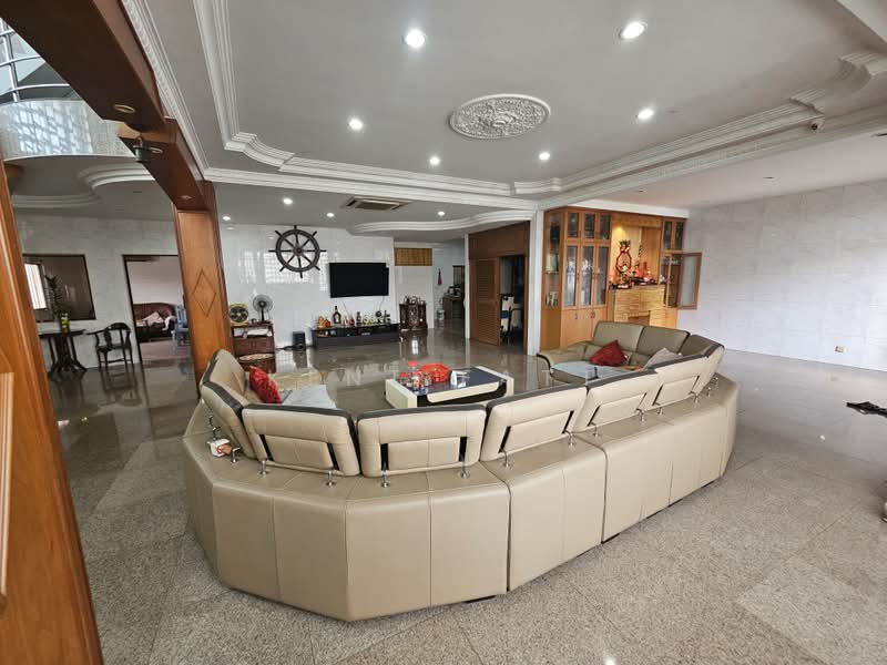 Semi-Detached House for Sale in Bandar Sungai Long (Selangor) - Kent Fatt - Living Room - PropertyGuru.com.my