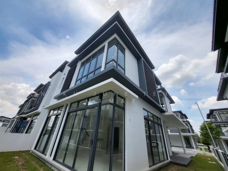 Semi-Detached House for Sale in Putrajaya (Putrajaya) - Tengku June Tengku Mamat - PropertyGuru.com.my