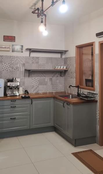 Condominium for Sale at The Z Residence - Winnie Lim - Kitchen - PropertyGuru.com.my