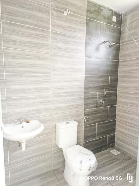 Semi-Detached House for Sale in Ipoh (Perak) - Peggy Lim - Bathroom - PropertyGuru.com.my