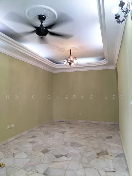 1.5-storey Terraced House for Rent in Permas Jaya (Johor) - Hong Charng Lee - Interior - PropertyGuru.com.my