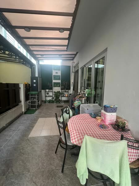 Rumah Berkembar untuk Dijual di Kajang (Selangor) - Chris Choo - Balcony - PropertyGuru.com.my