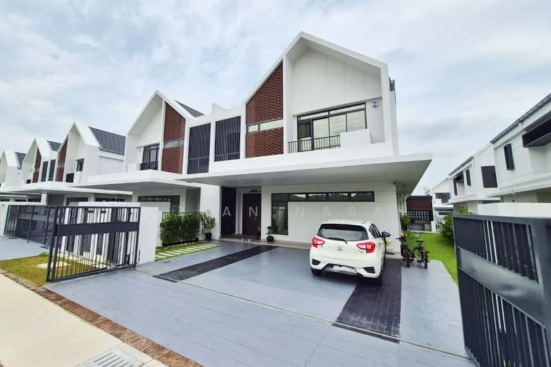 Semi-Detached House for Sale in Elmina (Shah Alam) - Azian Nasa - PropertyGuru.com.my