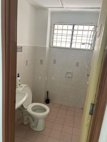Pangsapuri untuk Disewa di Sri Kesidang - Fen . - Bathroom - PropertyGuru.com.my