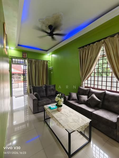 1-storey Terraced House for Rent in Skudai (Johor) - Hong Charng Lee - Living Room - PropertyGuru.com.my