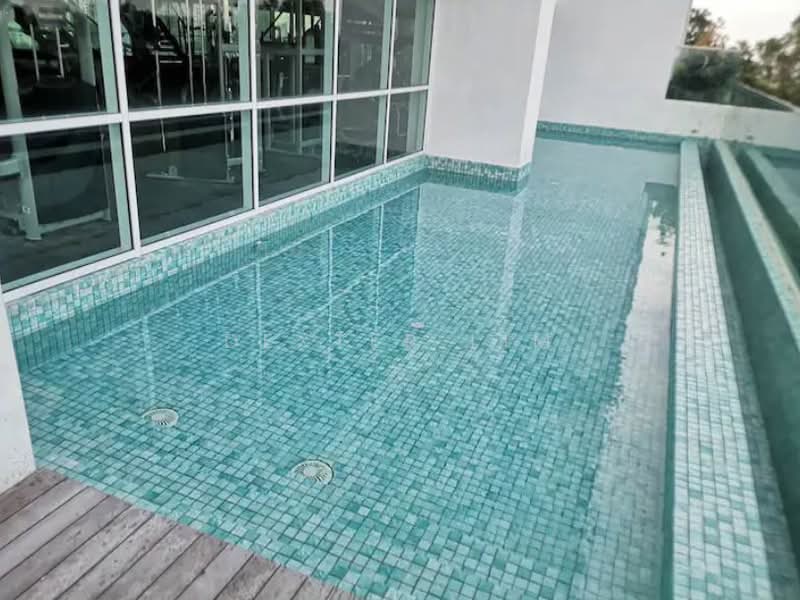 Service Residence for Sale at Paragon Suites @ CIQ - Dexter Lim - Pool - PropertyGuru.com.my