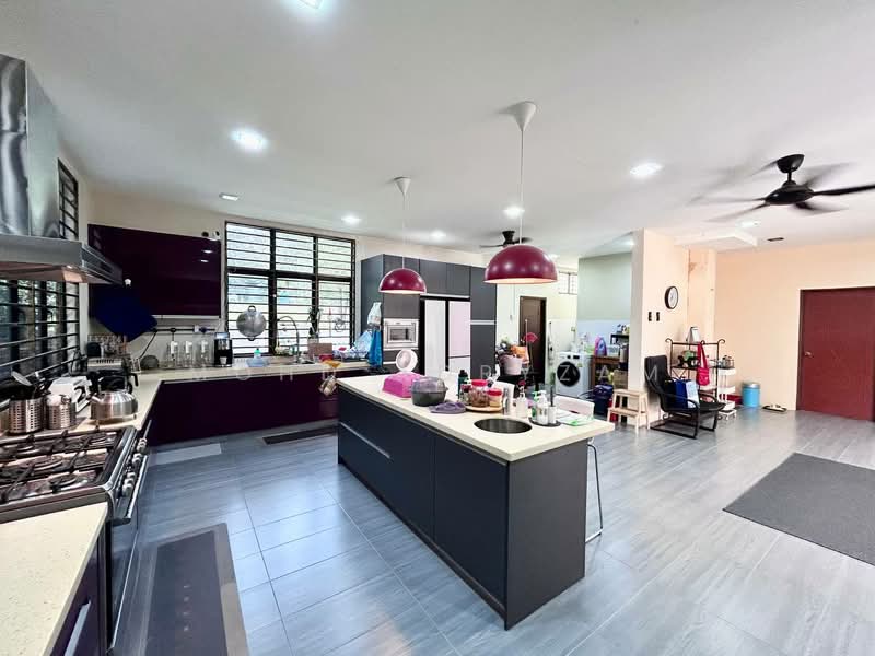 Rumah Berkembar untuk Dijual di Sungai Buloh (Selangor) - Mohd Adryzam - Kitchen - PropertyGuru.com.my