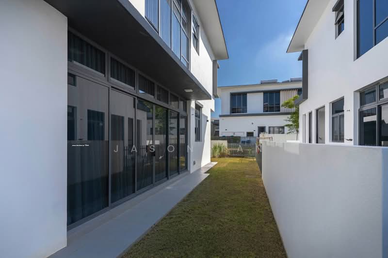 Rumah Berkembar untuk Dijual di Setia Alam (Selangor) - Jason Tan - Exterior - PropertyGuru.com.my