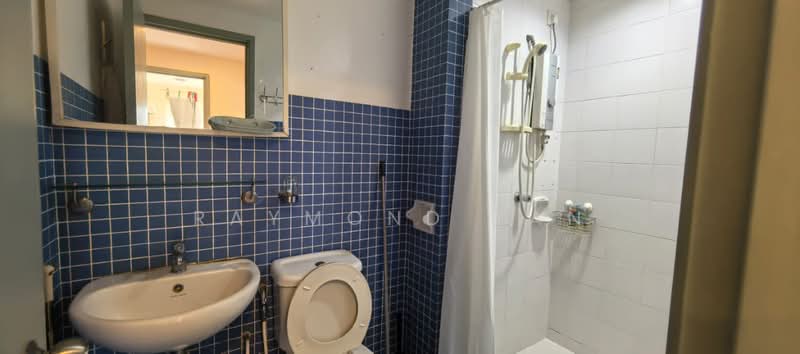 Condominium for Sale at Perdana Emerald - Raymond Tan - Bathroom - PropertyGuru.com.my