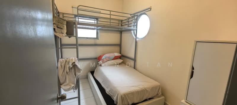 Condominium for Sale at Perdana Emerald - Raymond Tan - Bedroom - PropertyGuru.com.my