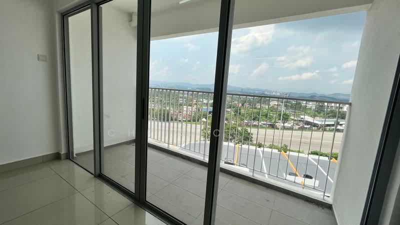 Servis Apartment untuk Dijual di Residensi Sutera 7 - Chris Choo - Balcony - PropertyGuru.com.my