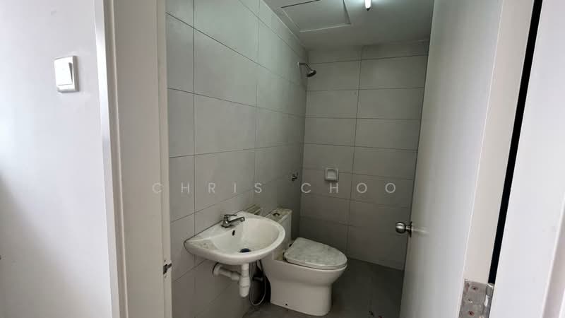 Servis Apartment untuk Dijual di Residensi Sutera 7 - Chris Choo - Bathroom - PropertyGuru.com.my