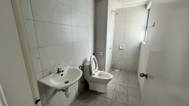 Servis Apartment untuk Dijual di Residensi Sutera 7 - Chris Choo - Bathroom - PropertyGuru.com.my