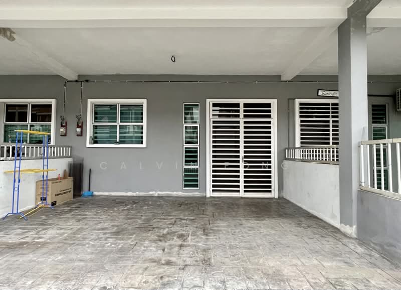 2-storey Terraced House for Sale in Bandar Mutiara (Sungai Petani) - Calvin Fong - Car porch - PropertyGuru.com.my