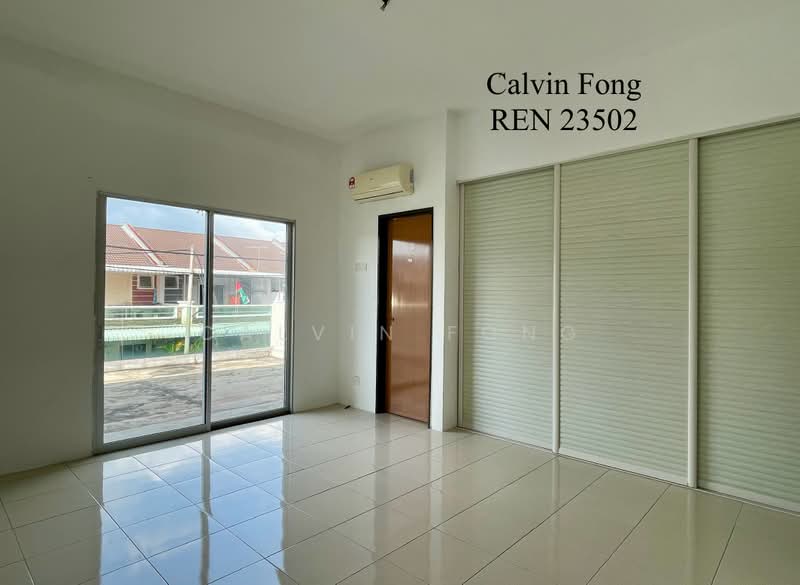 2-storey Terraced House for Sale in Bandar Mutiara (Sungai Petani) - Calvin Fong - Master bedroom - PropertyGuru.com.my