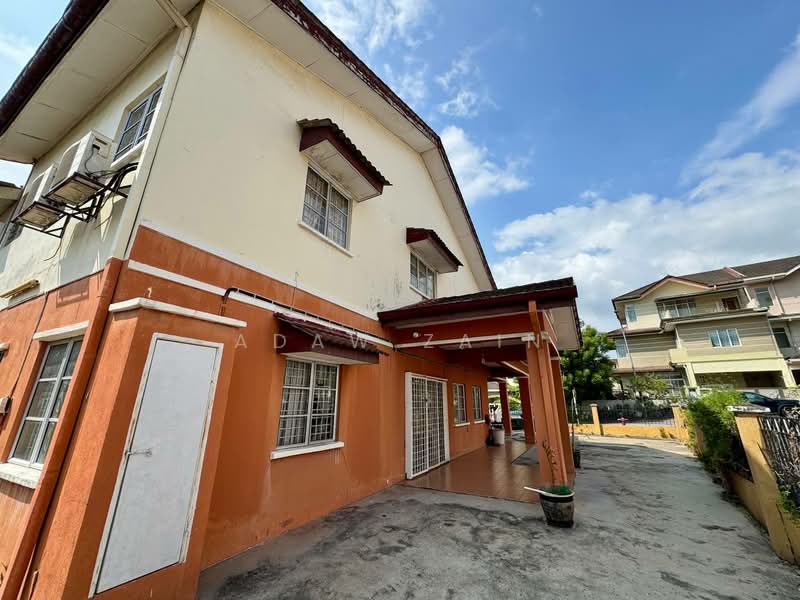 2-storey Terraced House for Sale in Seksyen U9 (Shah Alam) - Adaw Zain - Exterior - PropertyGuru.com.my