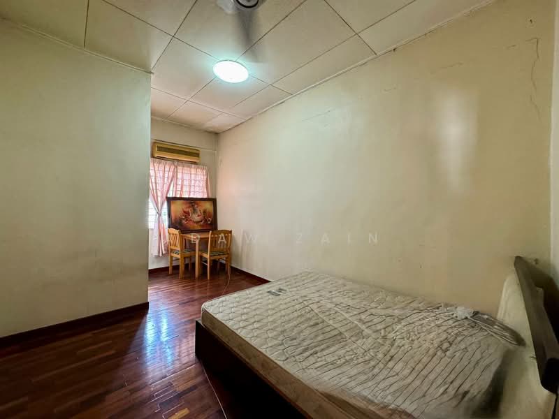 2-storey Terraced House for Sale in Seksyen U9 (Shah Alam) - Adaw Zain - Bedroom - PropertyGuru.com.my