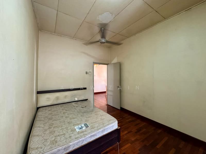 2-storey Terraced House for Sale in Seksyen U9 (Shah Alam) - Adaw Zain - Bedroom - PropertyGuru.com.my
