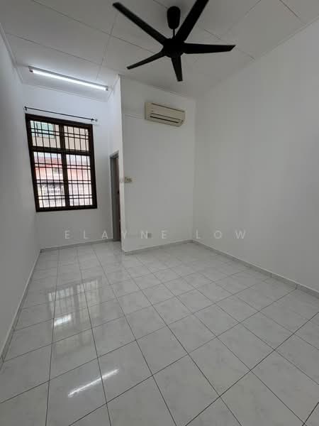 Rumah Teres 1-Tingkat untuk Dijual di Taman Puteri Wangsa (Ulu Tiram) - Elayne Low - PropertyGuru.com.my