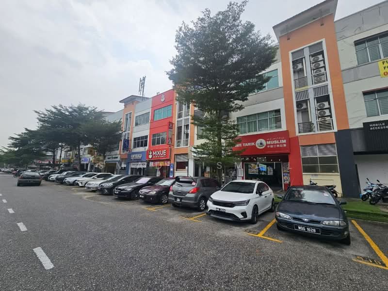 Shop / Office for Sale in Subang Bestari (Shah Alam) - Ismadi Ismail - Exterior - PropertyGuru.com.my