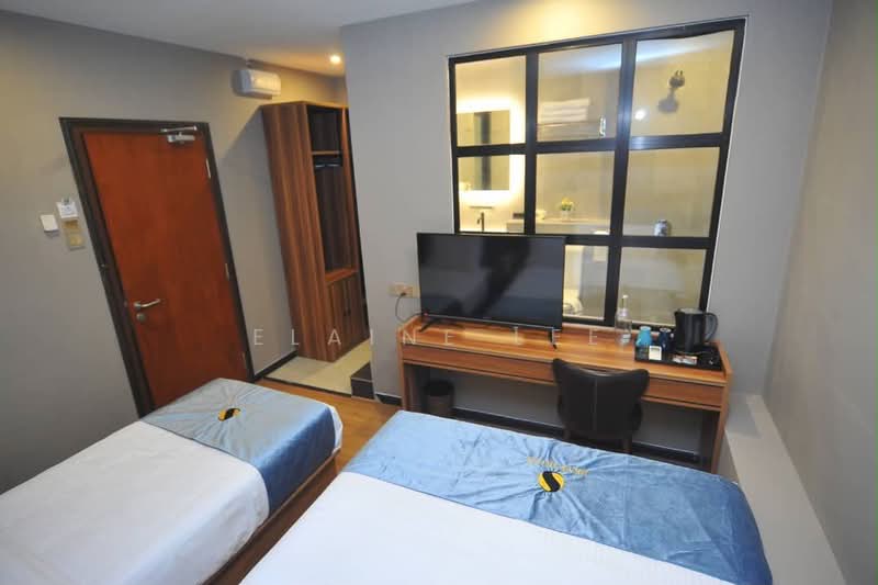 Pejabat untuk Dijual di Pudu (KL City Centre) - Elaine Lee - Bedroom - PropertyGuru.com.my