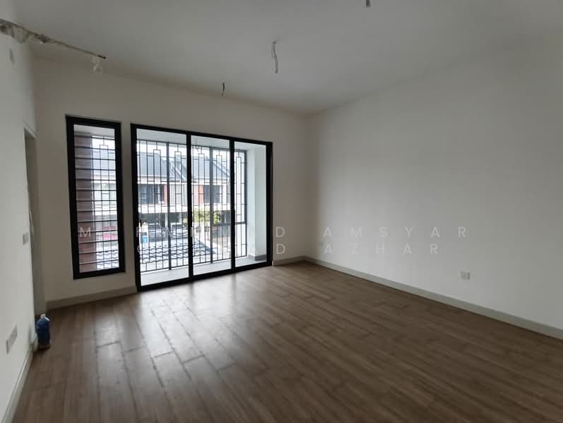 Rumah Teres 2 Tingkat untuk Dijual di Elmina (Shah Alam) - Muhammad Amsyar Mohamad Azhar - Living Room - PropertyGuru.com.my