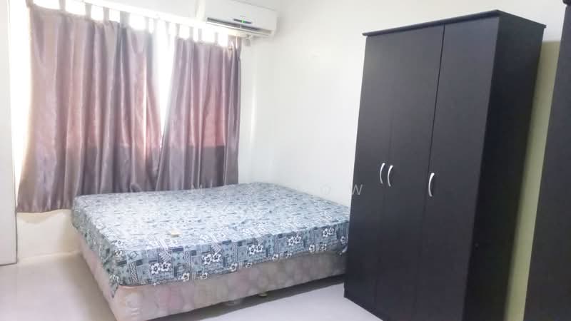 Pangsapuri untuk Dijual di PPR Desa Rejang - Max Low - Bedroom - PropertyGuru.com.my