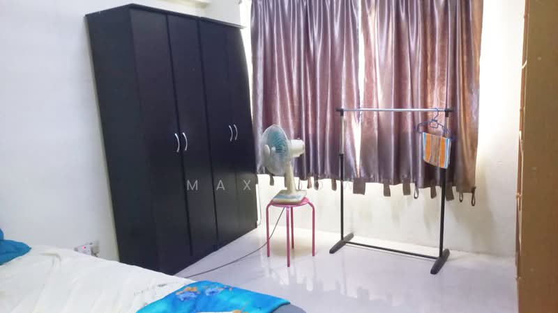 Pangsapuri untuk Dijual di PPR Desa Rejang - Max Low - Bedroom - PropertyGuru.com.my