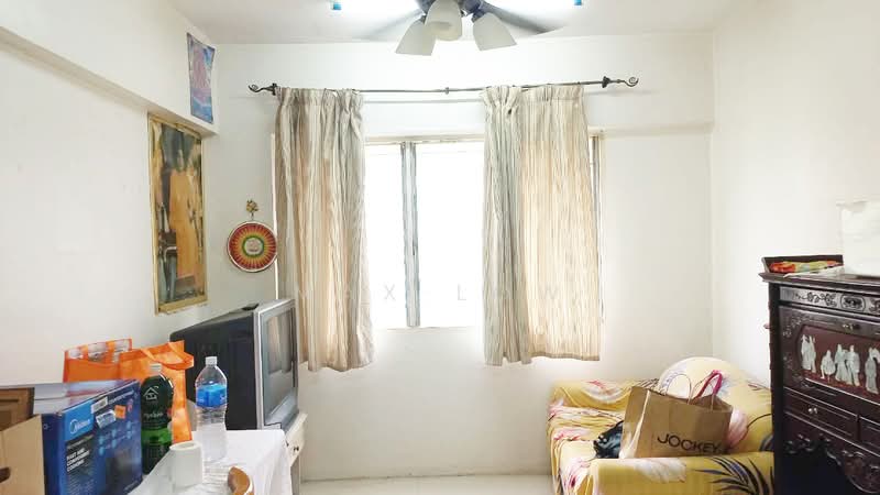Pangsapuri untuk Dijual di PPR Desa Rejang - Max Low - Living Room - PropertyGuru.com.my