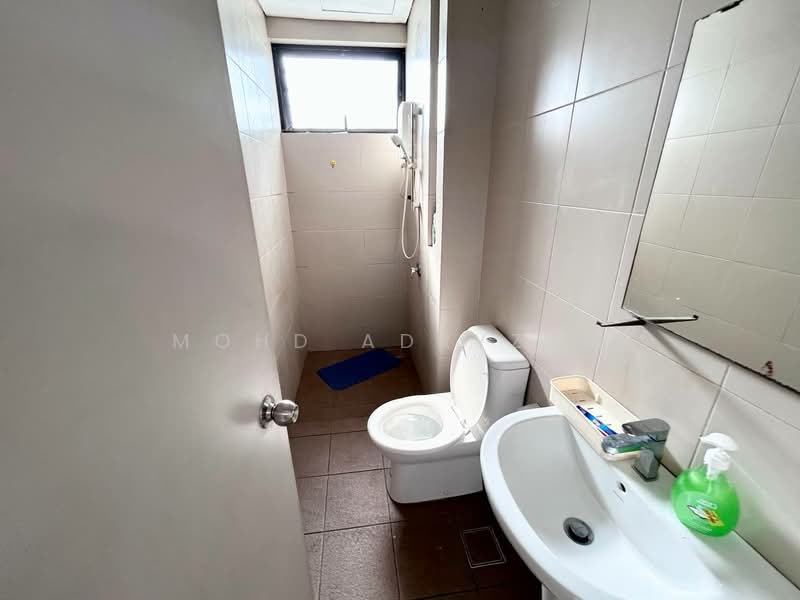 Service Residence for Rent at i-SOHO @ i-City - Mohd Adryzam - Bathroom - PropertyGuru.com.my