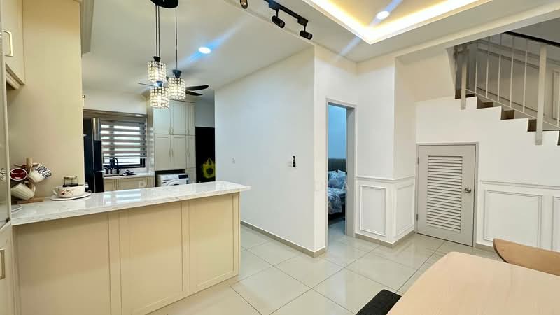 Rumah Teres 2 Tingkat untuk Dijual di Setia Ecohill (Semenyih) - Rohani Daud - Kitchen - PropertyGuru.com.my