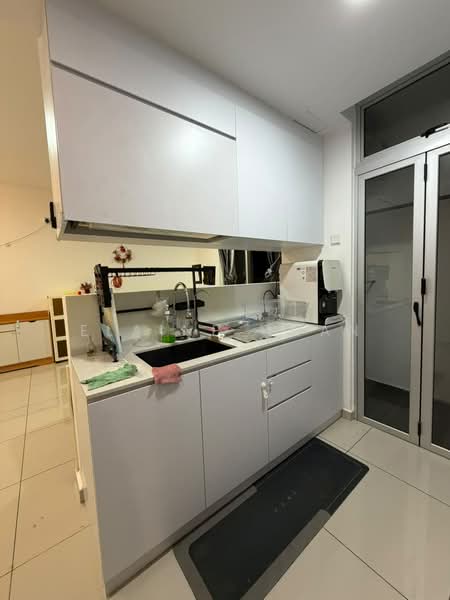 Service Residence for Sale at Midas @ Seri Alam - Elaine Chan - Kitchen - PropertyGuru.com.my