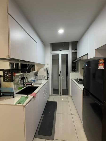 Service Residence for Sale at Midas @ Seri Alam - Elaine Chan - Kitchen - PropertyGuru.com.my
