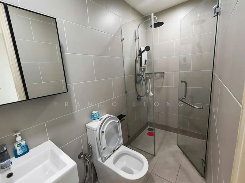 Service Residence for Sale at Fortune Centra - Franco Leong - Bathroom - PropertyGuru.com.my