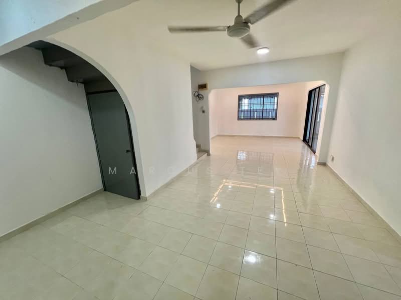 Rumah Teres 2 Tingkat untuk Dijual di Taman Damai Jaya (Skudai) - Marcus Tey - Living Room - PropertyGuru.com.my