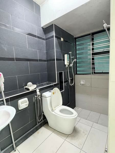 Service Residence for Sale at The Sky Executive Suites - Jason Khoo - Bathroom - PropertyGuru.com.my