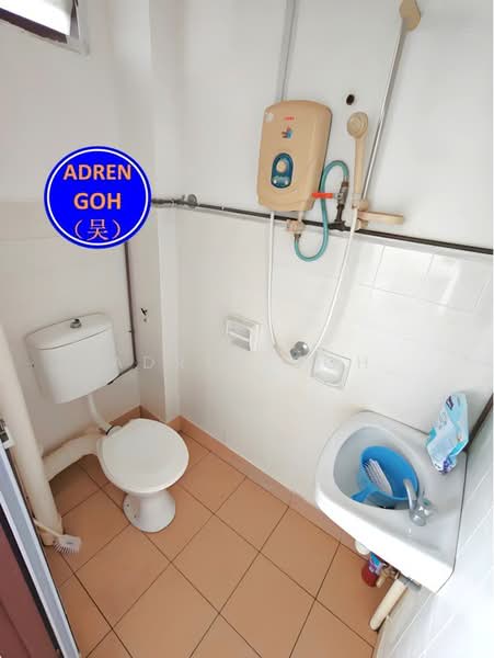 Pangsapuri untuk Disewa di Desa Penaga - Adren Goh - Bathroom - PropertyGuru.com.my