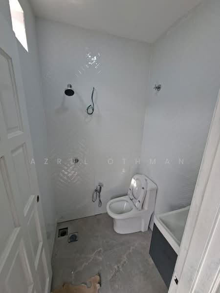 Rumah Teres 1 Tingkat untuk Dijual di Sikamat (Negeri Sembilan) - Azrul Othman - Bathroom - PropertyGuru.com.my