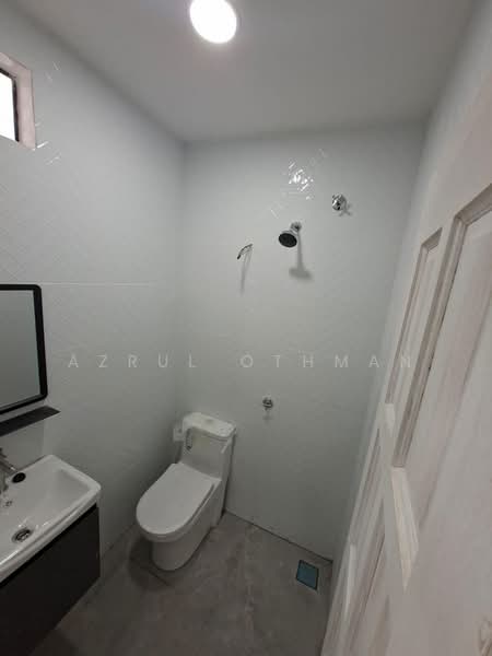 Rumah Teres 1 Tingkat untuk Dijual di Sikamat (Negeri Sembilan) - Azrul Othman - Bathroom - PropertyGuru.com.my