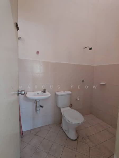 Rumah Teres 1 Tingkat untuk Disewa di Seremban 3 (Rasah) - Marcus Yeow - Bathroom - PropertyGuru.com.my