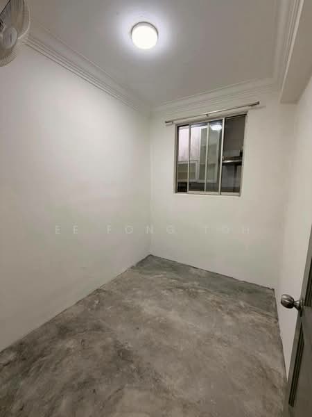 Rumah Flat untuk Dijual di Taman Ehsan Jaya - Ee Fong Toh - Interior - PropertyGuru.com.my