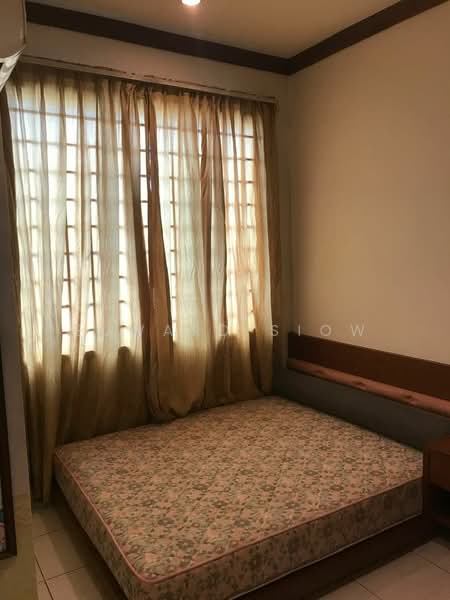 1-storey Terraced House for Sale in Taman Molek (Johor Bahru) - Edward Siow - Bedroom - PropertyGuru.com.my