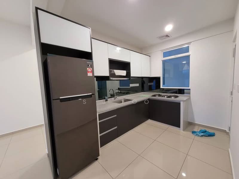 Kondominium untuk Dijual di SummerSkye Residences - S J Foo - Kitchen - PropertyGuru.com.my
