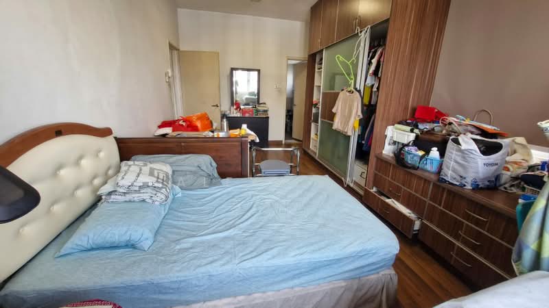 Kondominium untuk Dijual di Casa Desa - Alex Lew - Bedroom - PropertyGuru.com.my