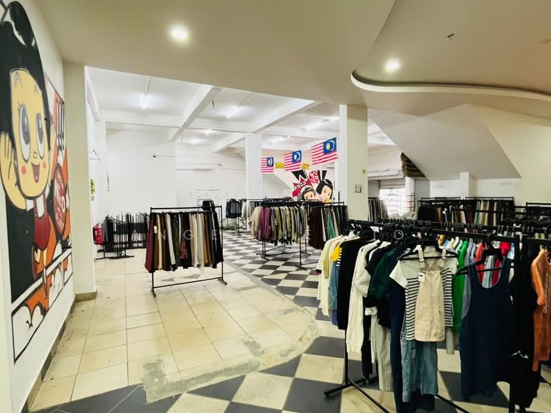 Shop / Office untuk Disewa di Bukit Tambun (Simpang Ampat) - Angeline Tio - Interior - PropertyGuru.com.my