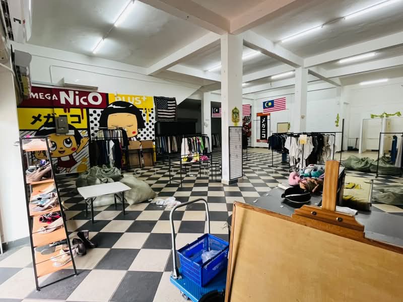 Shop / Office untuk Disewa di Bukit Tambun (Simpang Ampat) - Angeline Tio - Interior - PropertyGuru.com.my