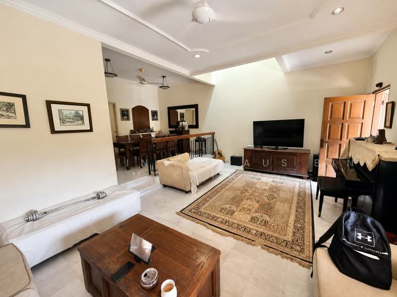 Rumah Teres 2 Tingkat untuk Dijual di Bukit Jelutong (Shah Alam) - Akramin Firdaus Bin Mokhtar - PropertyGuru.com.my