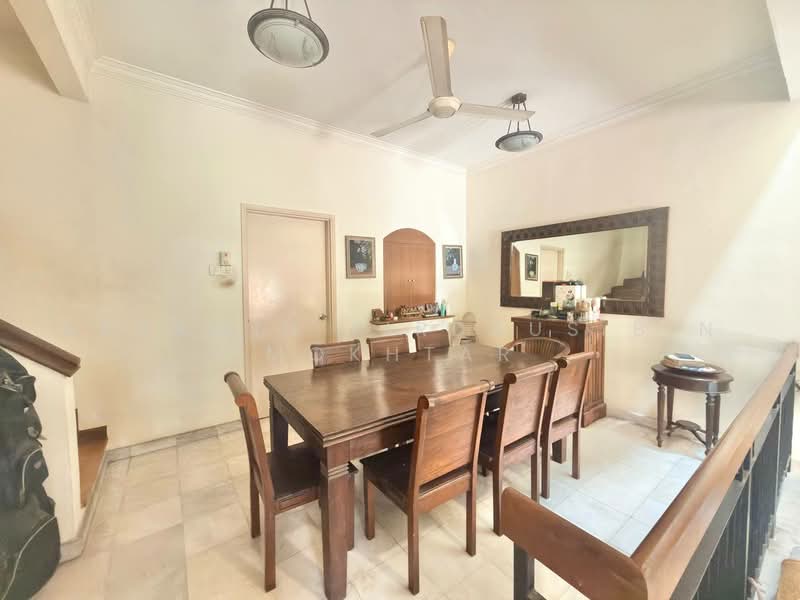 Rumah Teres 2 Tingkat untuk Dijual di Bukit Jelutong (Shah Alam) - Akramin Firdaus Bin Mokhtar - PropertyGuru.com.my
